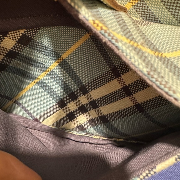 Burberry Plaid Crossbody Bag with Adjustable Strap - Picture 9 of 10